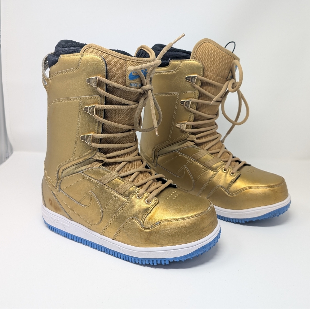 SUPER RARE Nike SB Vapen In Gold